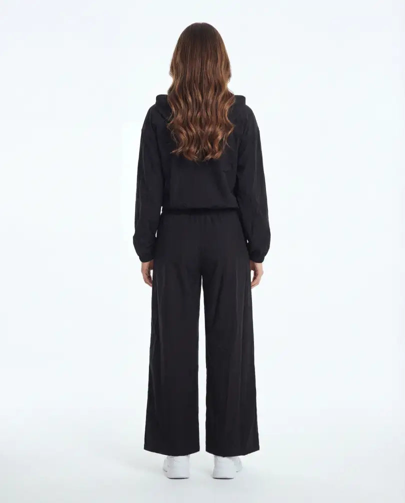 Cropped jacket &  wide-leg trousers