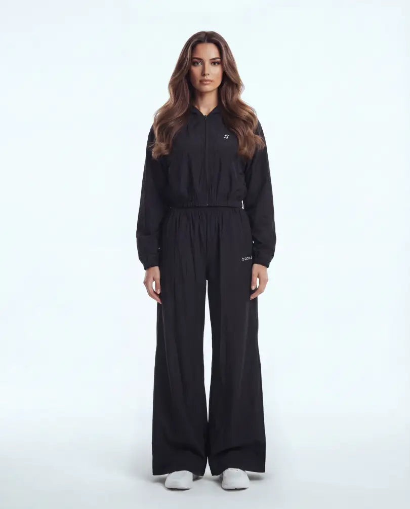 Cropped jacket &  wide-leg trousers