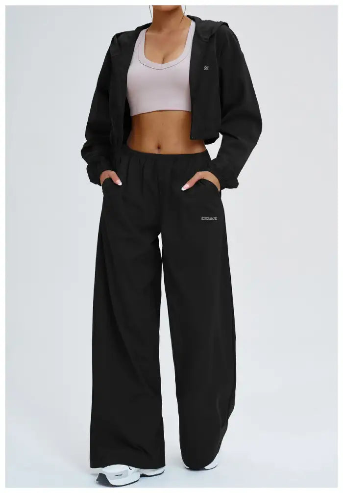 Cropped jacket &  wide-leg trousers